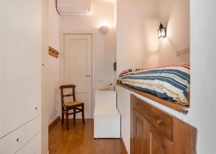 Casa de hóspedes Ginela' 4*