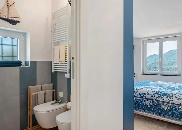 Casa de hóspedes Ginela' 4*