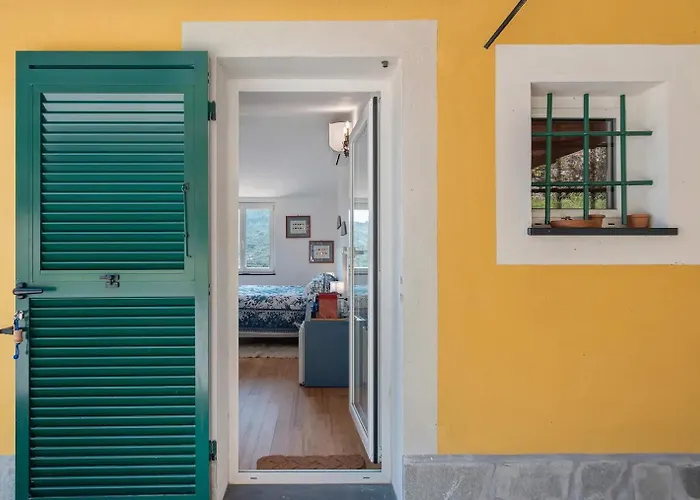 Casa de hóspedes Ginela' 4*