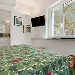 Ginela' 4* San Lorenzo della Costa